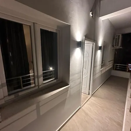 Hotel Logan Berat