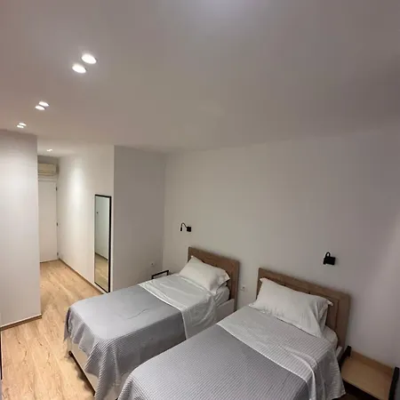 Hotel Logan