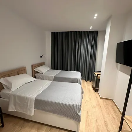 Hotel Logan Berat