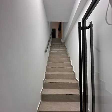 Hotel Logan *
